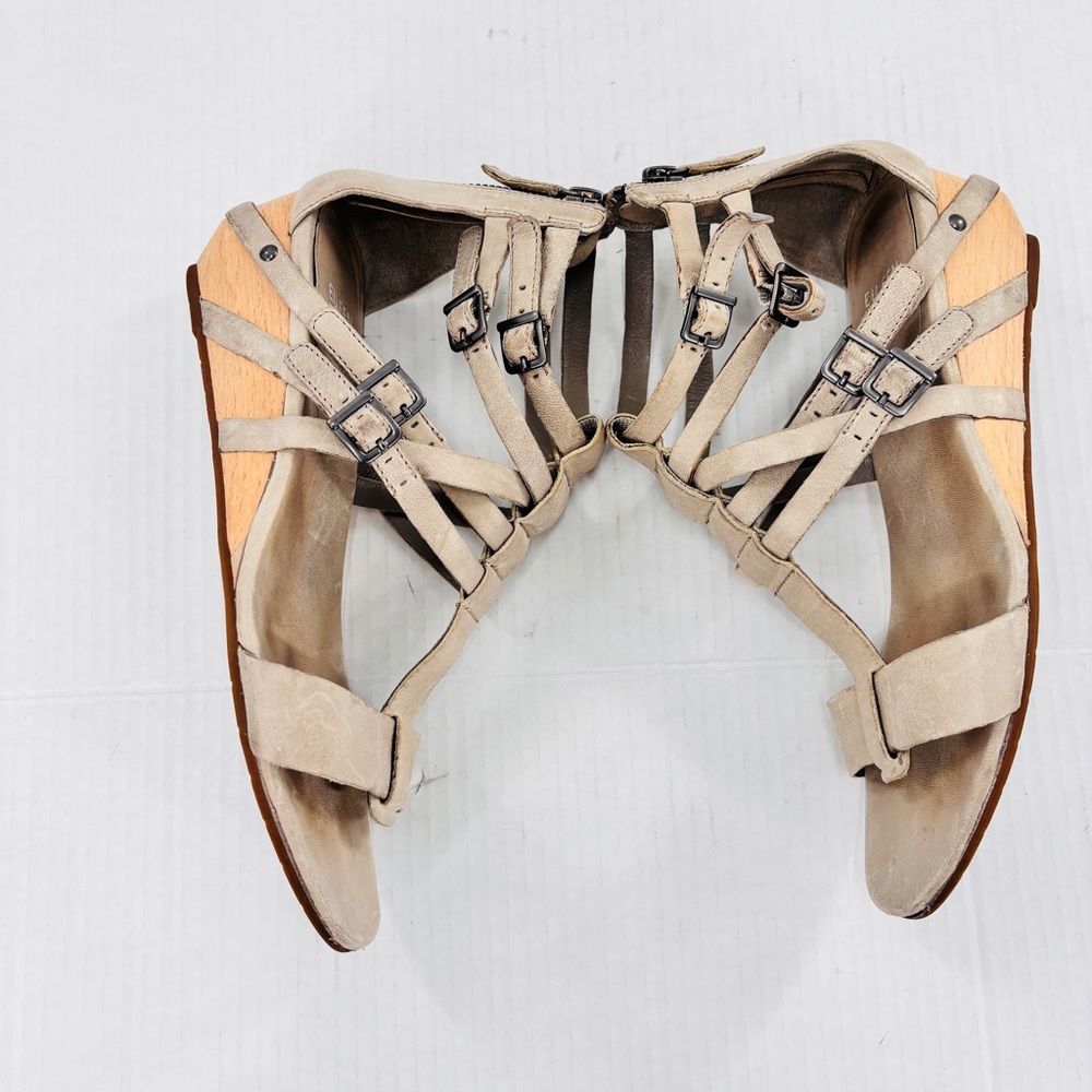 Eileen Fisher Tan Strappy Sandals